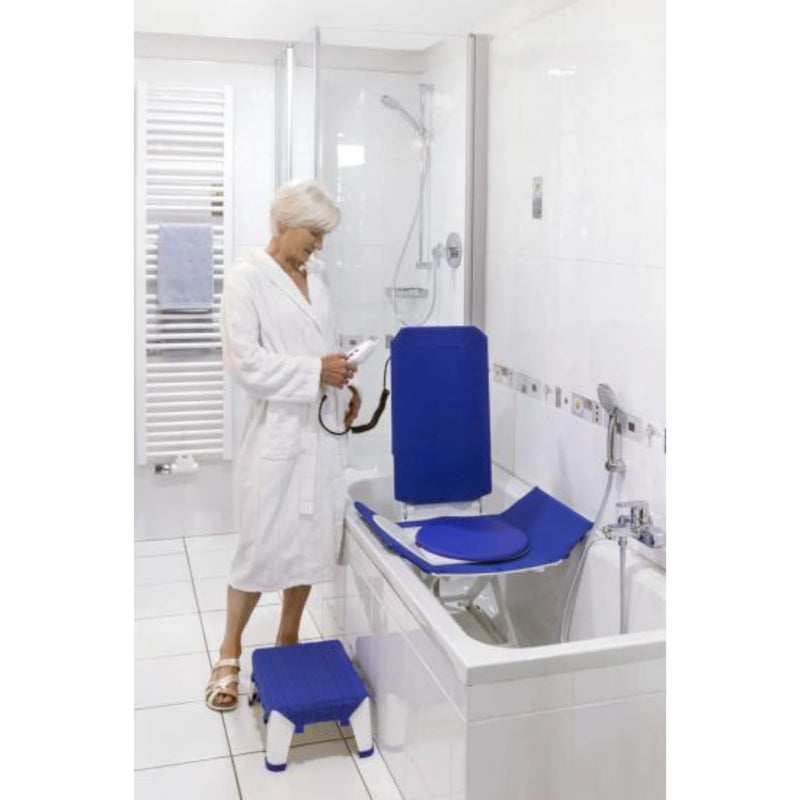 Invacare Orca Aquatec Bath Lift