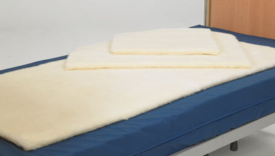 Roma Medical Lambswool Bed Pad image 1